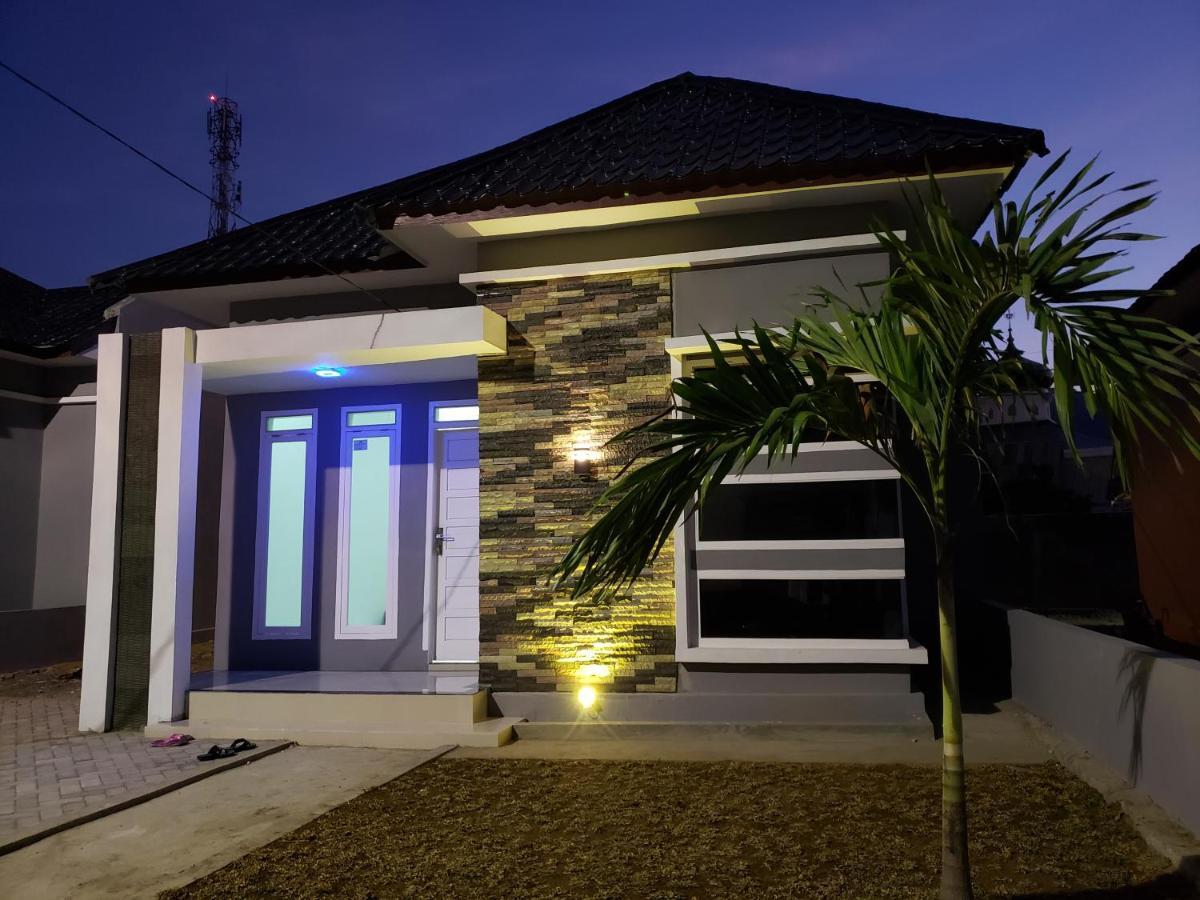 Brand New Vacation House- Private Gated Community
