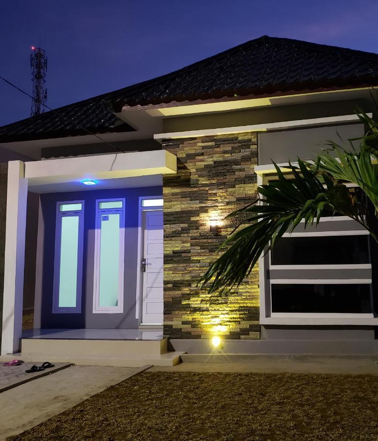 Brand New Vacation House- Private Gated Community Rumah liburan
